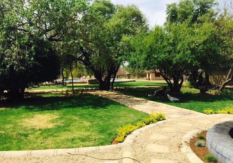 Hotelli Dzata Private Game Lodge