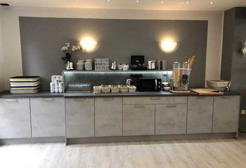 فندق Hôtel Restaurant Le Privilège Authentic By Balladins