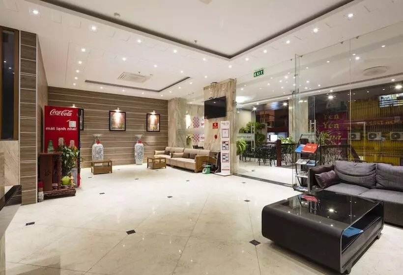 Maple Leaf Hotel & Apartment