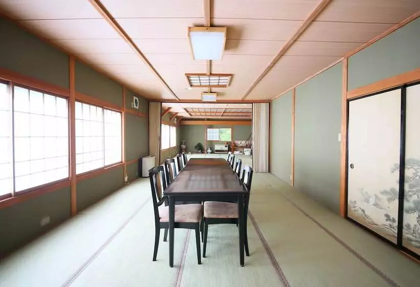 Hotelli Yama No Yado Meiji Onsen
