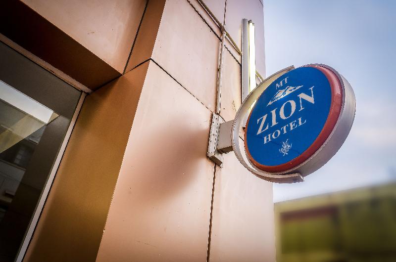 هتل Mt. Zion