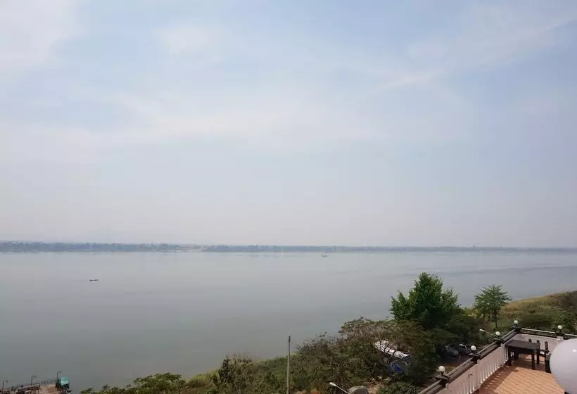 Hotelli Pakse Mekong