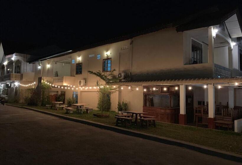 בית מלון כפרי Phaythavone