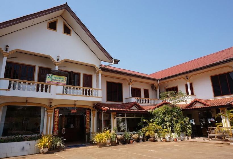 בית מלון כפרי Phaythavone