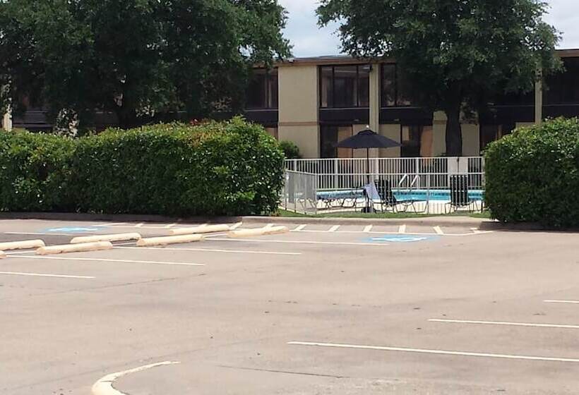 ホテル Rodeway Inn