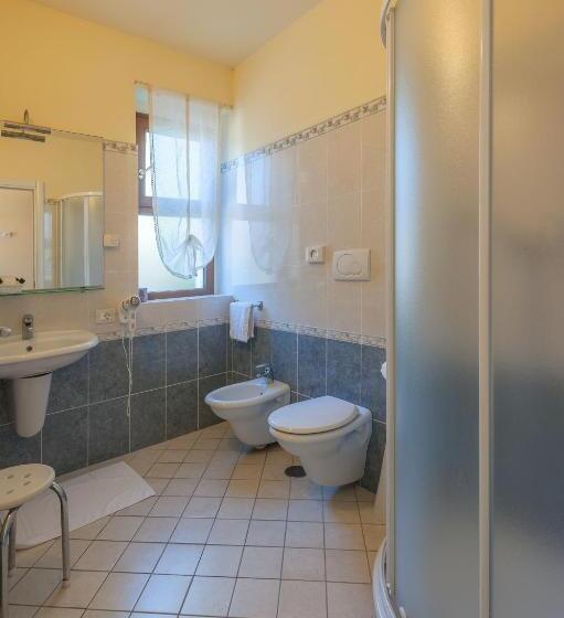 Отель Saturno Fonte Pura