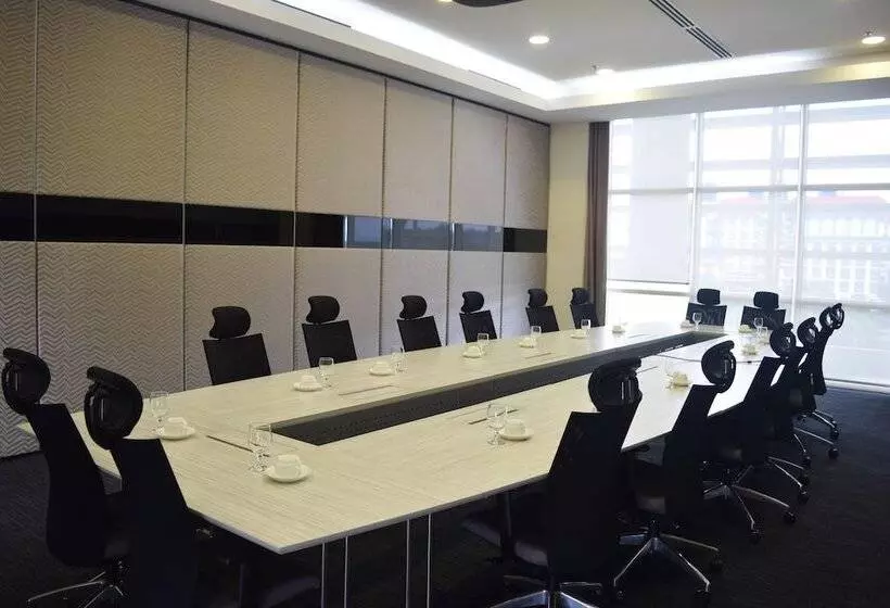 ホテル Somerset Medini Iskandar Puteri