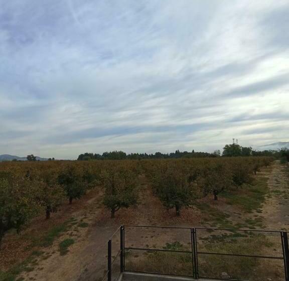 تختخواب و صبحانه Casa Pequen