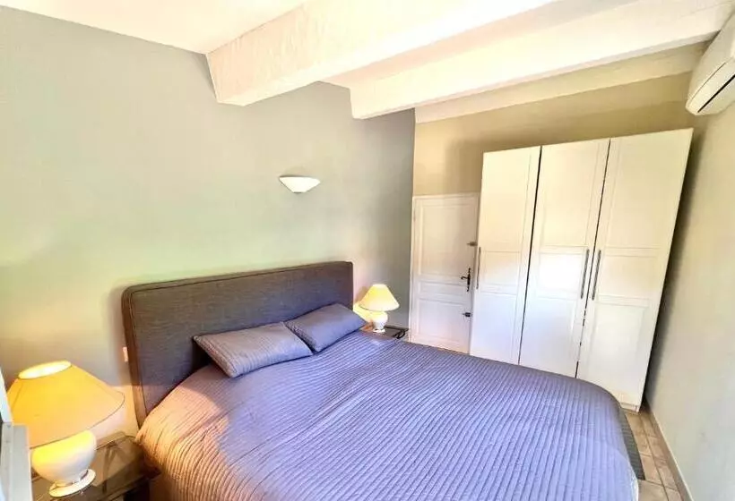 ベッドアンドブレックファースト Villa La Source 83   Room Close To St Tropez