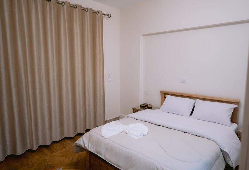 هتل Central Cairo