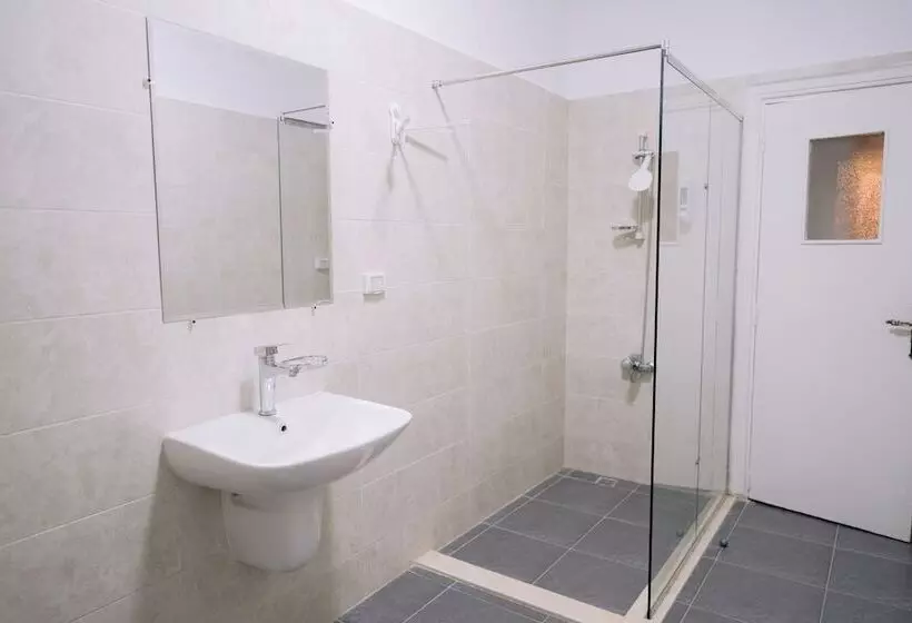 هتل Central Cairo