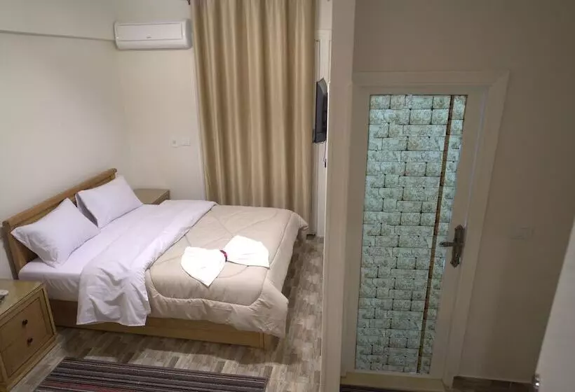 هتل Central Cairo