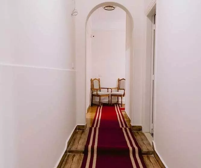 هتل Central Cairo