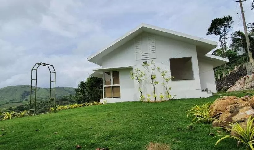 Idam Resort
