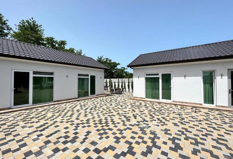 Пансион White Villas In Batumi