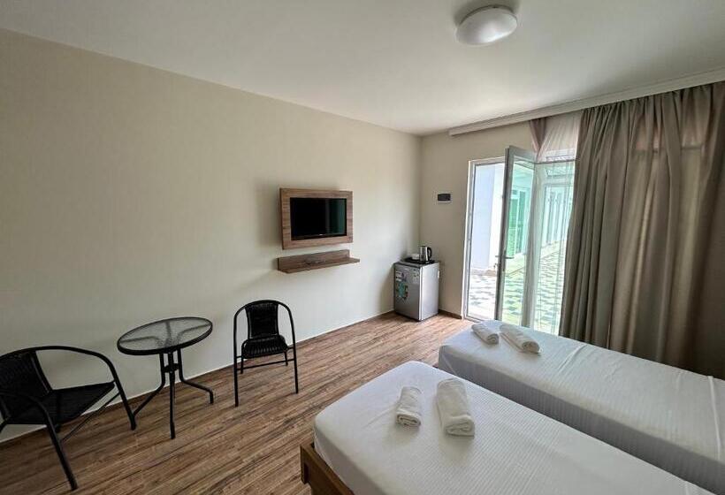 Пансион White Villas In Batumi