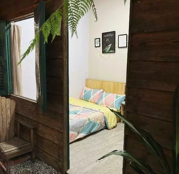 Hostel Bơ Xanh Homestay