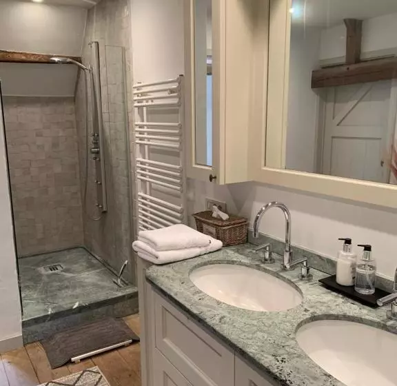 Hamiora Wellness B&b