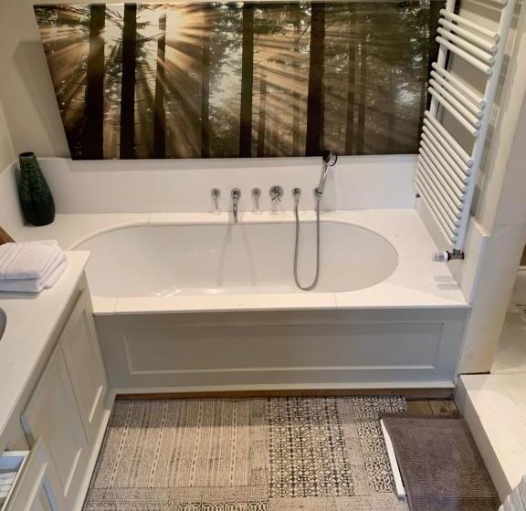 Hamiora Wellness B&b