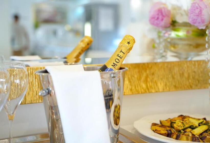 호텔 Sirena Suite Deluxe