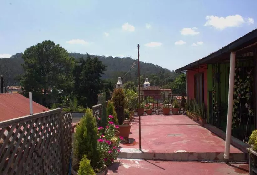 Jireh Hotel Antigua
