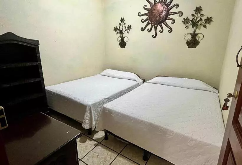Jireh Hotel Antigua