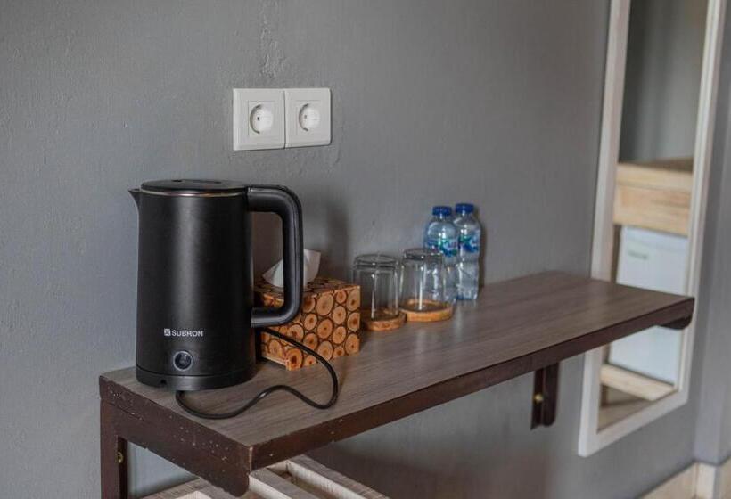 膳宿费 Nobody Inn Bali At Arya Guest House