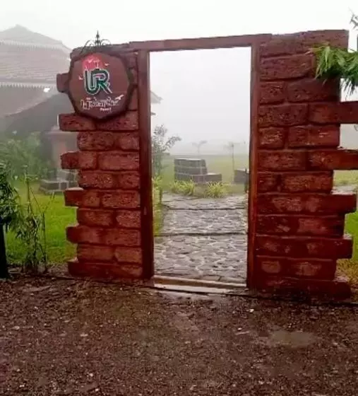 Umbartha Resort Naneghat