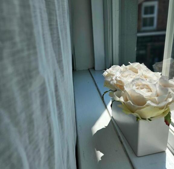 ユースホステル The Swan At Compton