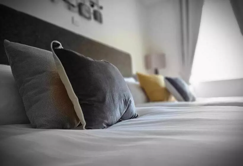 Retkeilymaja The Swan At Compton