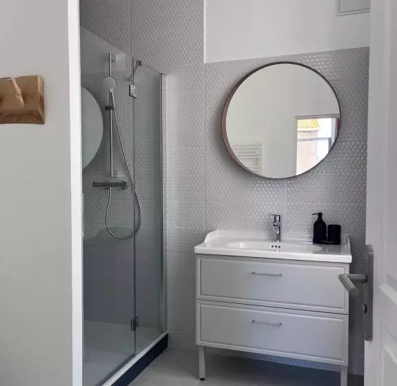 ベッドアンドブレックファースト Abri Du Vent, Chambres Et Appartements