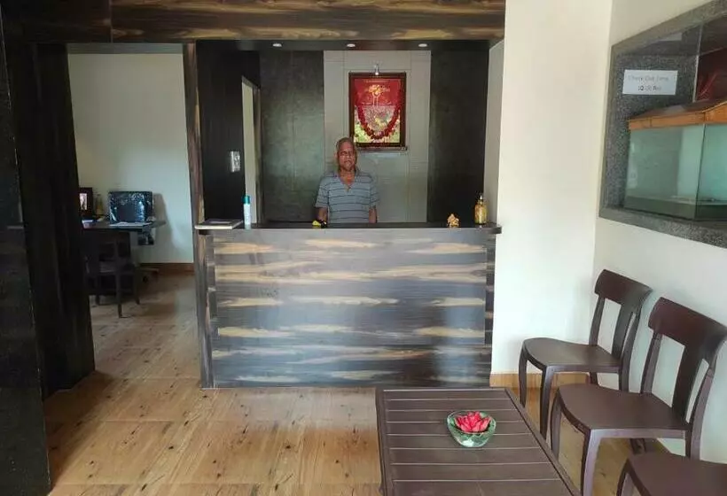 Hotelli Deepak Executive, Ganpatipule