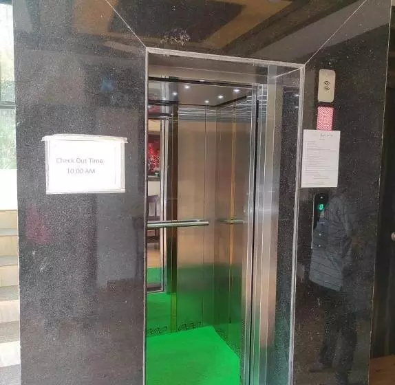 Hotelli Deepak Executive, Ganpatipule