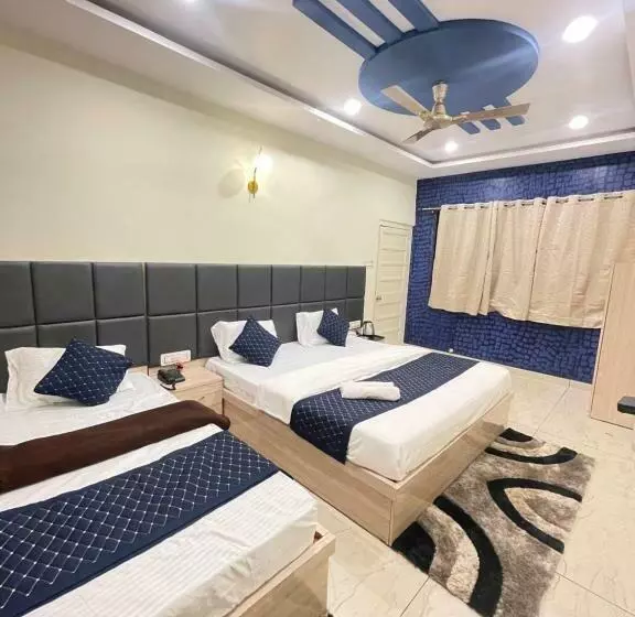 هتل Saanjh Riverside Resort