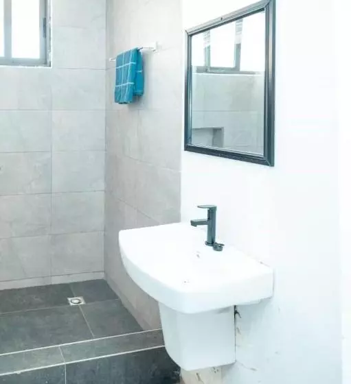 ホテル Seven Brothers Apartments