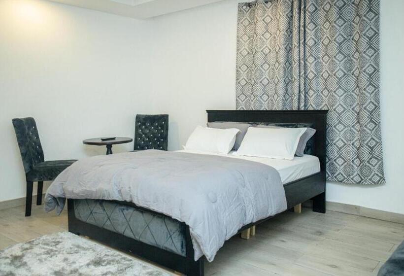 فندق Seven Brothers Apartments