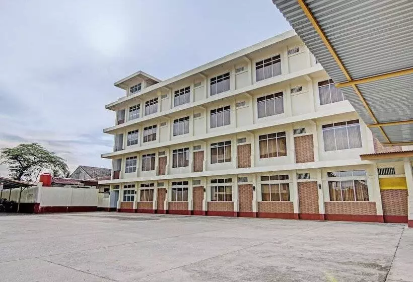 ホテル Spot On 92599 Pondok Anggrek Syariah
