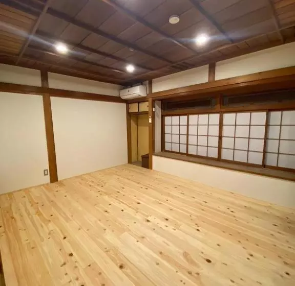 Majatalo ゲストハウスkotokoto