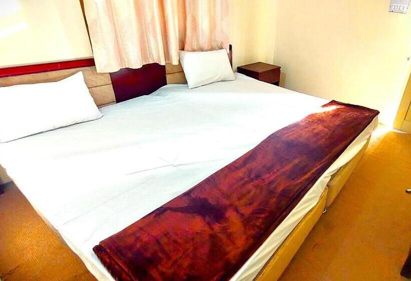 Raahi Hotel City Site Gilgit