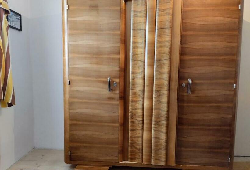 هاستل Central Rustic House