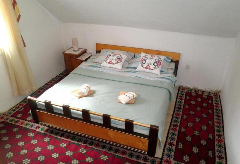 هاستل Central Rustic House