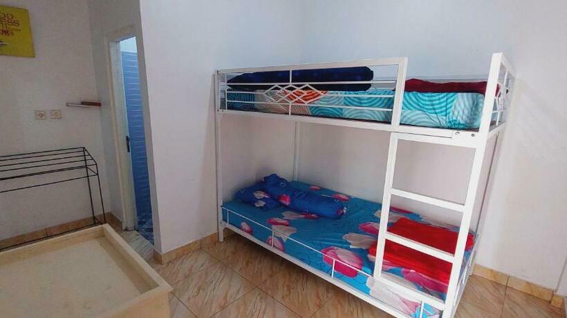 Общежитие Dj Guest Home & Dormitory