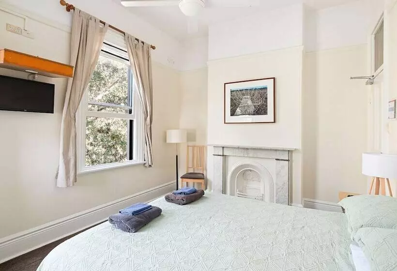 هاستل Lord Wolseley