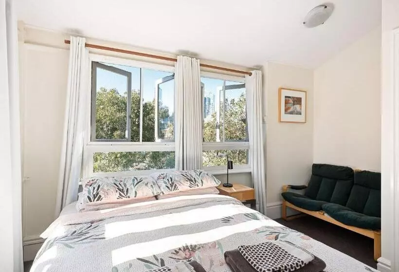 هاستل Lord Wolseley