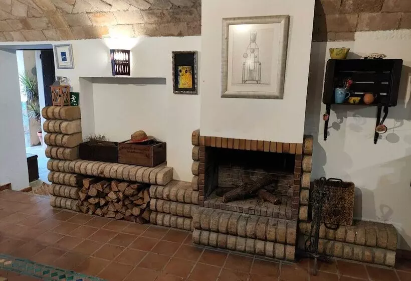 Hotelli L Olivera Casa Rural
