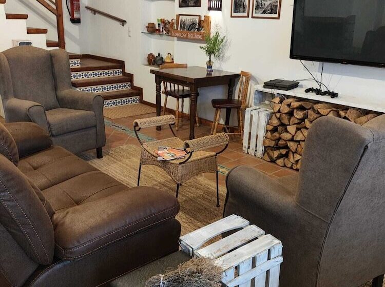 هتل L Olivera Casa Rural