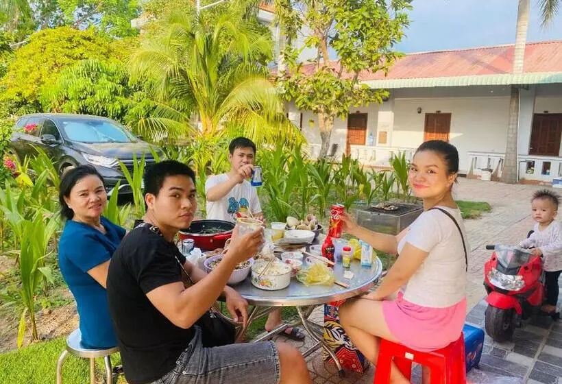 هتل Như ý Hồ Tràm