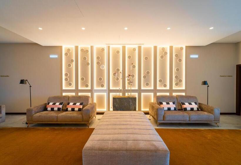 فندق Palacio Santa Catarina