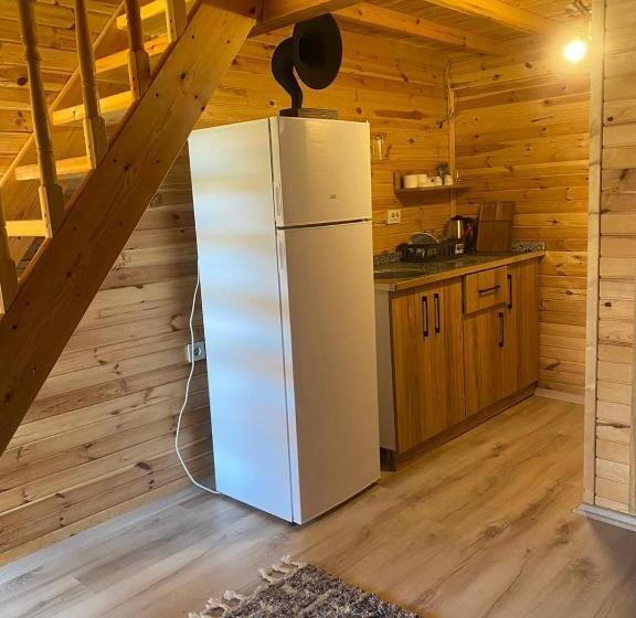 Lemon Garden Bungalow