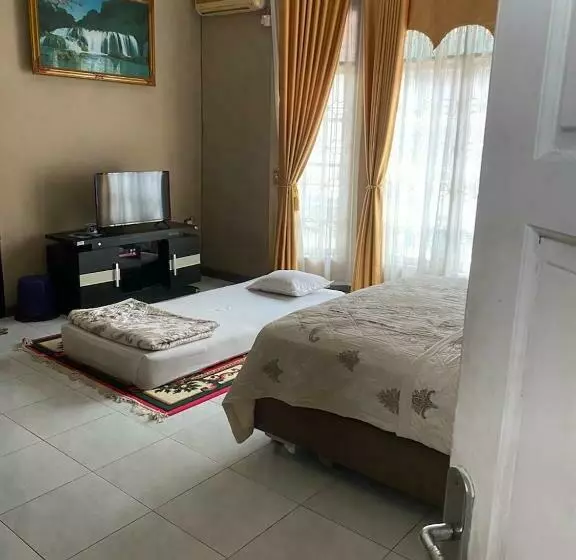 ユースホステル Penginapan Pasir Amanah Syariah